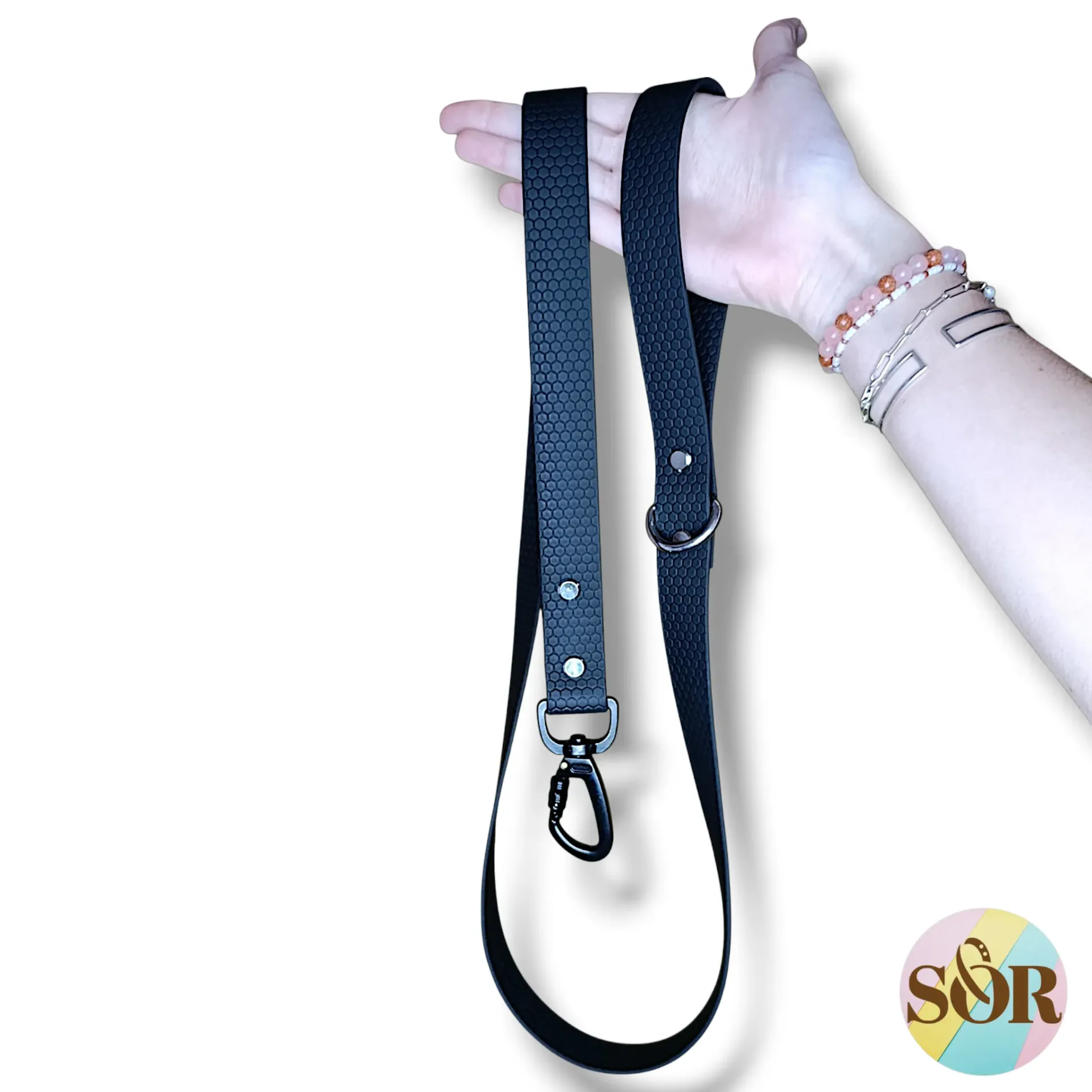 Laisse en Hexa noir avec mousqueton de sécurité (idéale pour chien qui tire et/ou réactif) - Largeur 25mm